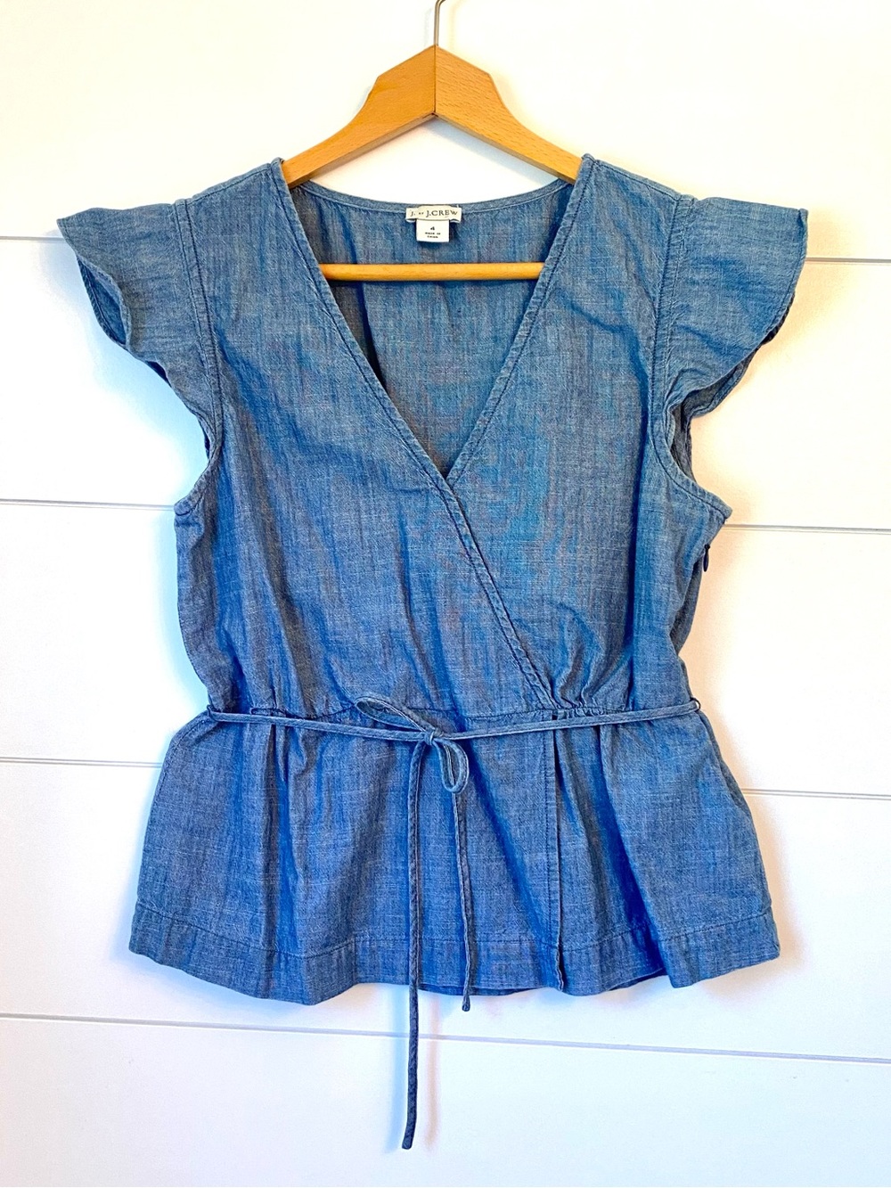 J. CREW Chambray Wrap Peplum Top - Blue. (Size 4)